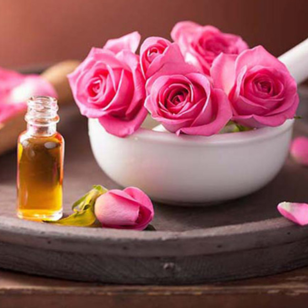 اسانس گل رز